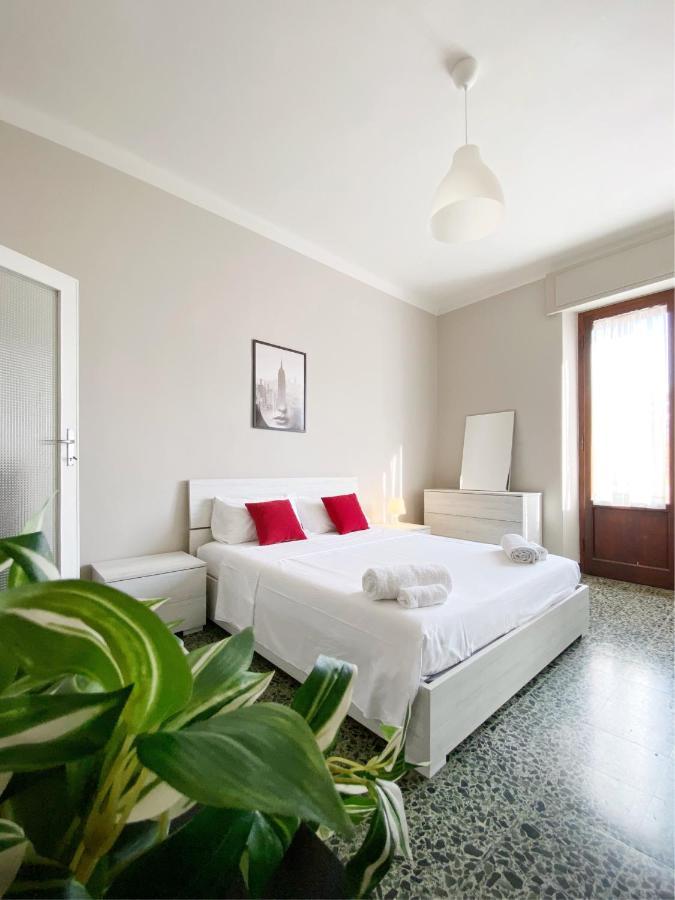 Comodo E Confortevole Nel Cuore Pulsante Di Pisa Bagian luar foto